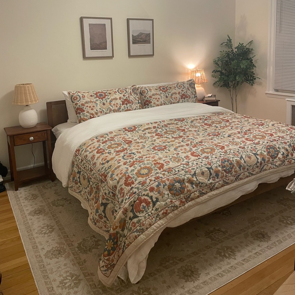 Pottery Barn Penelope Handcrafted Quilt and Matching Pillows